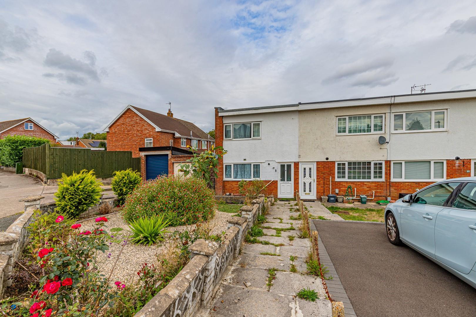 Uplands Crescent, Llandough — photograph 2